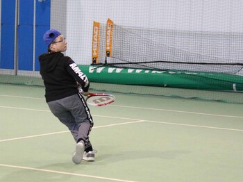 Frau spiel Tennis 