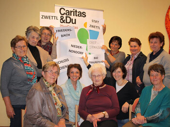 Pfarrcaritas Vergissmeinnicht Gruppenfoto