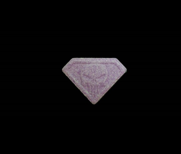Dieses Bild zeigt eine violette Pille (Logo Punisher).
