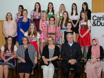 Zeugnisse 3A FSB Caritas Gruppenfoto