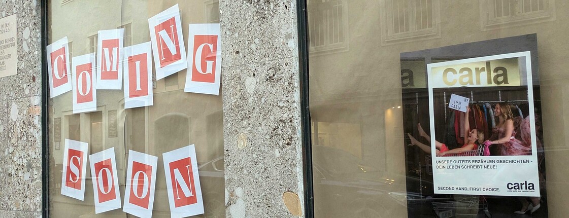 Der Eingang eines noch nicht eröffneten Geschäfts